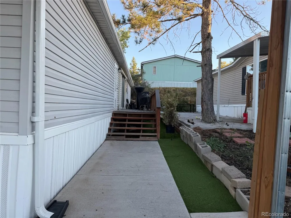 9400 Elm Court Federal Heights, CO 80260