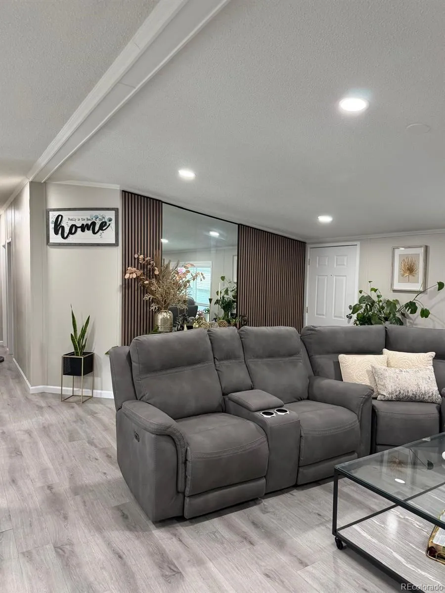 9400 Elm Court Federal Heights, CO 80260