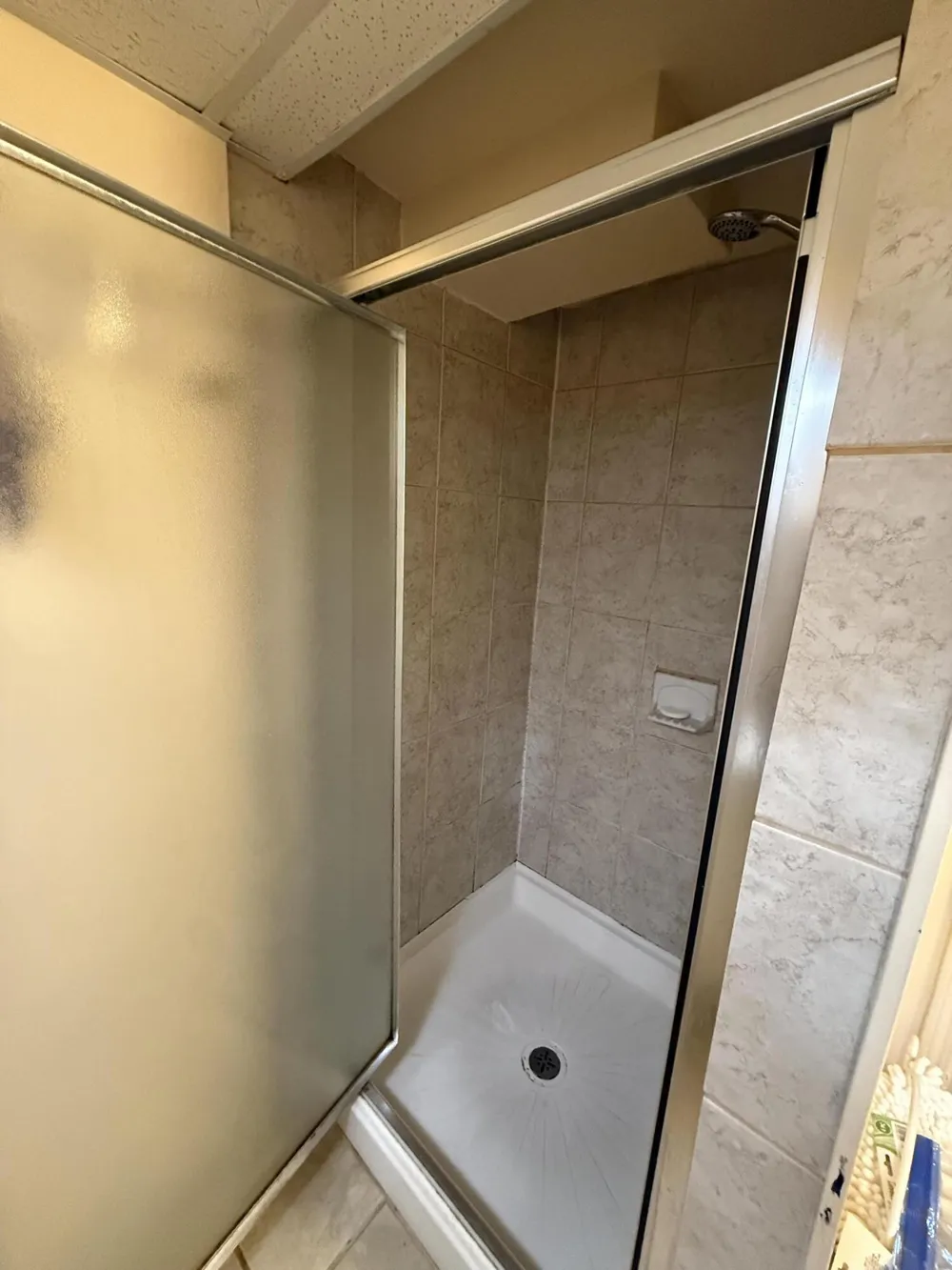21920 Cloverlawn Street Oak Park City, MI 48237