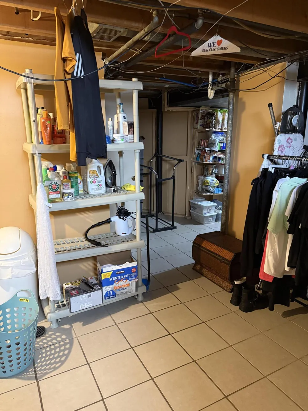 21920 Cloverlawn Street Oak Park City, MI 48237