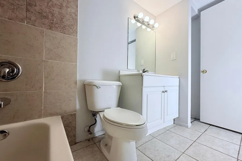 1127 Lake Terry Drive #I West Palm Beach, FL 33411
