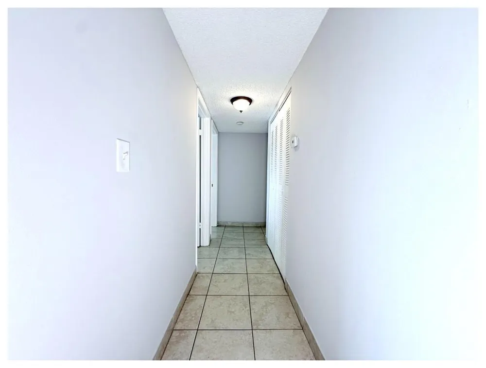 1127 Lake Terry Drive #I West Palm Beach, FL 33411