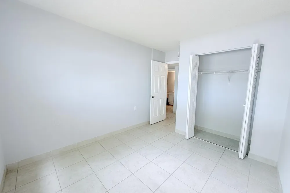 1127 Lake Terry Drive #I West Palm Beach, FL 33411