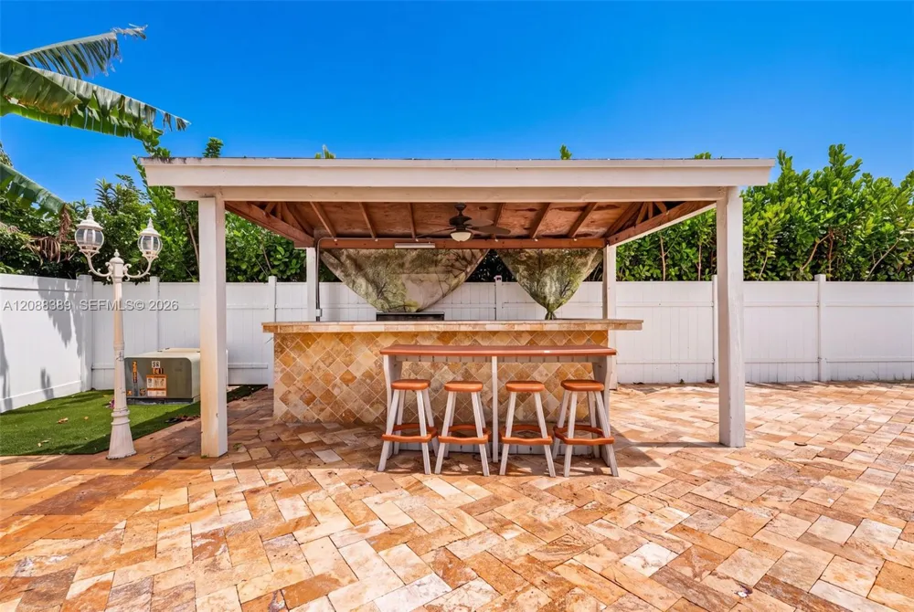 9341 SW 16th Rd W Boca Raton, FL 33428