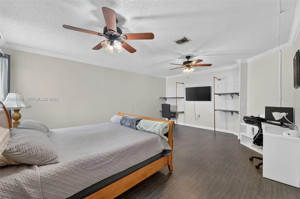 9341 SW 16th Rd W Boca Raton, FL 33428