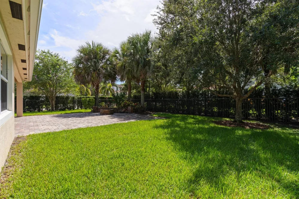 102 Crab Cay Way Jupiter, FL 33458