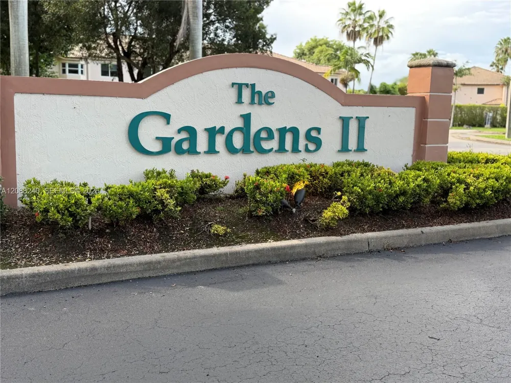 2910 SE 13th Rd #104-44 Homestead, FL 33035