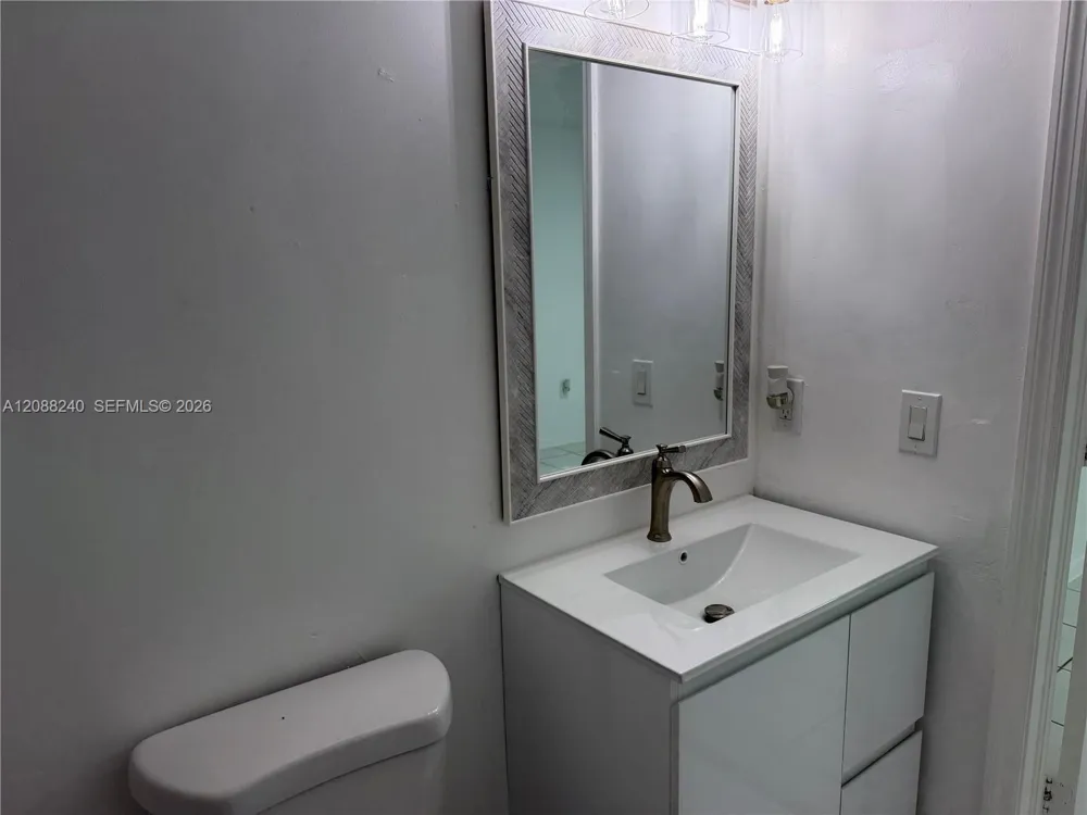 2910 SE 13th Rd #104-44 Homestead, FL 33035