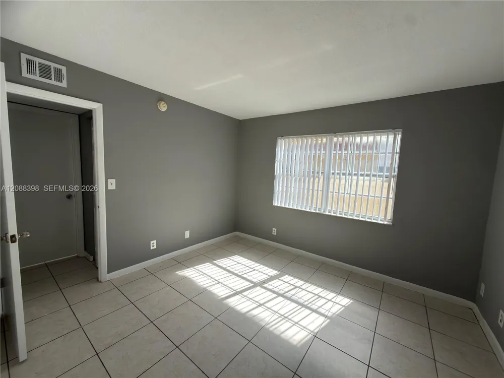 11448 NW 43rd St #11448 Coral Springs, FL 33065