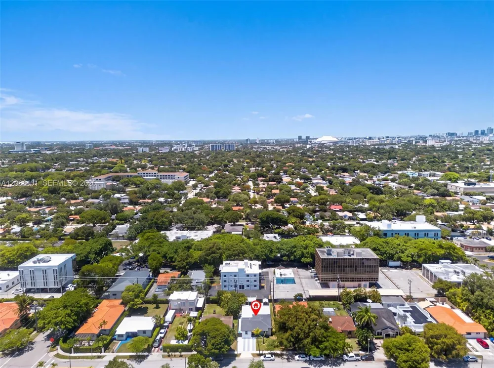 1861 SW 22nd Ter Miami, FL 33145