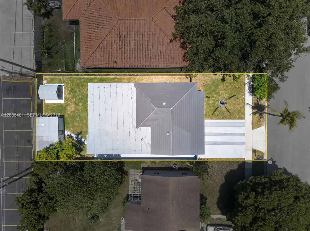 1861 SW 22nd Ter Miami, FL 33145