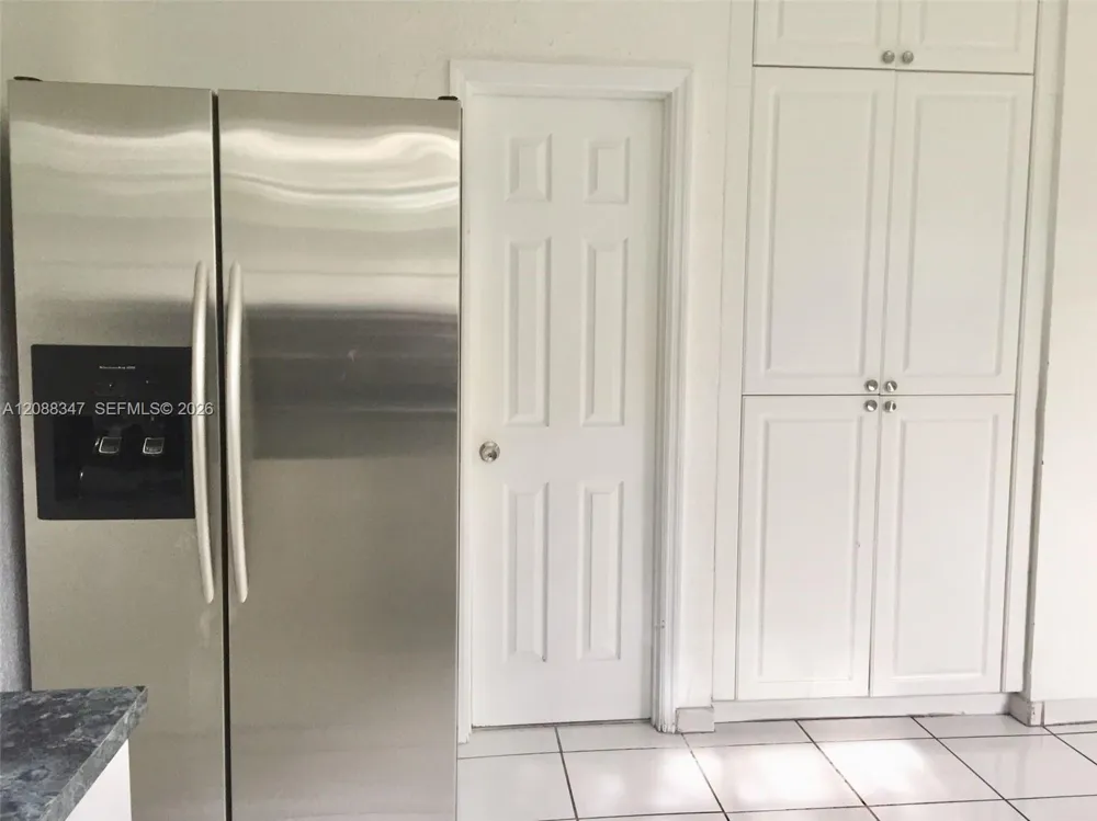 1801 SW 10th St Miami, FL 33135