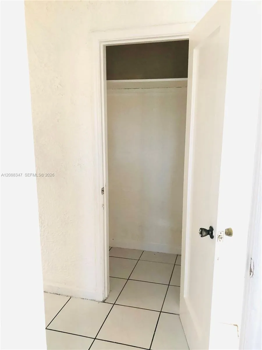 1801 SW 10th St Miami, FL 33135