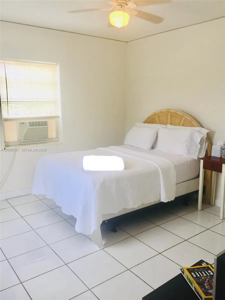 1801 SW 10th St Miami, FL 33135