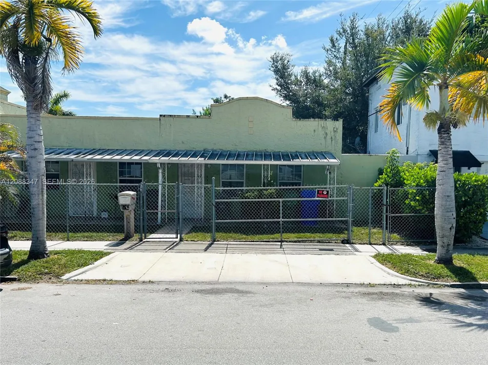 1801 SW 10th St Miami, FL 33135