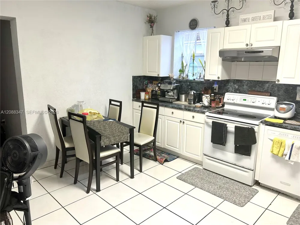 1801 SW 10th St Miami, FL 33135