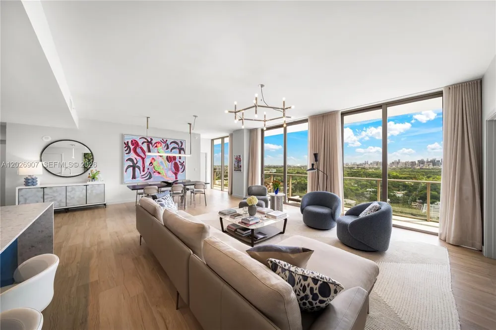 2678 Tigertail Ave #1702 Miami, FL 33133