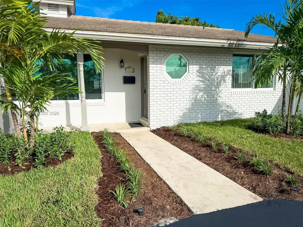 2298 NE 2nd Ave #n/a Boca Raton, FL 33431
