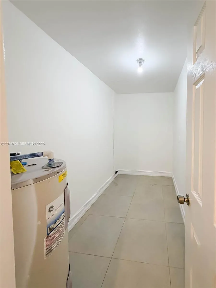 2298 NE 2nd Ave #n/a Boca Raton, FL 33431