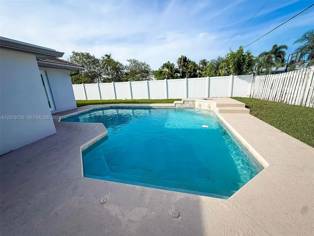 2298 NE 2nd Ave #n/a Boca Raton, FL 33431