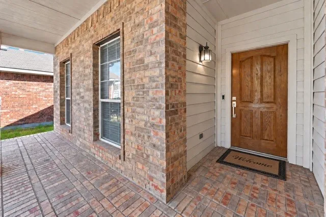7448 Maroon Drive Fort Worth, TX 76120