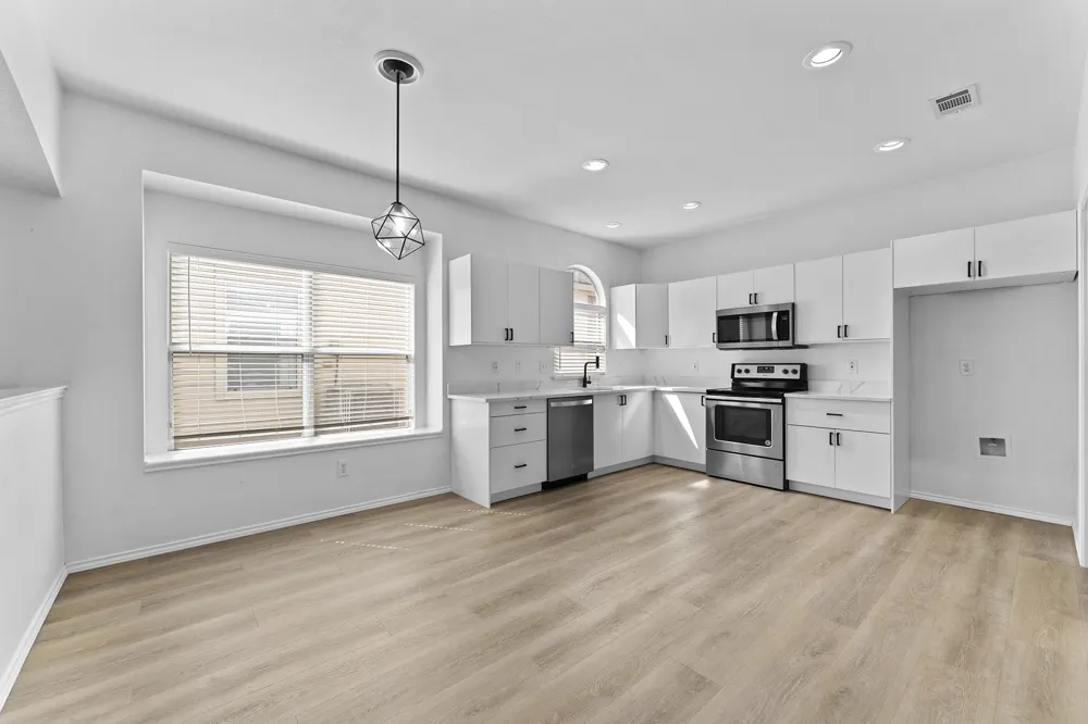7448 Maroon Drive Fort Worth, TX 76120
