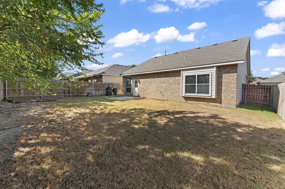 7448 Maroon Drive Fort Worth, TX 76120