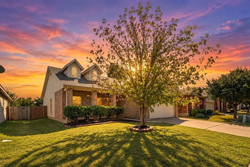 7448 Maroon Drive Fort Worth, TX 76120