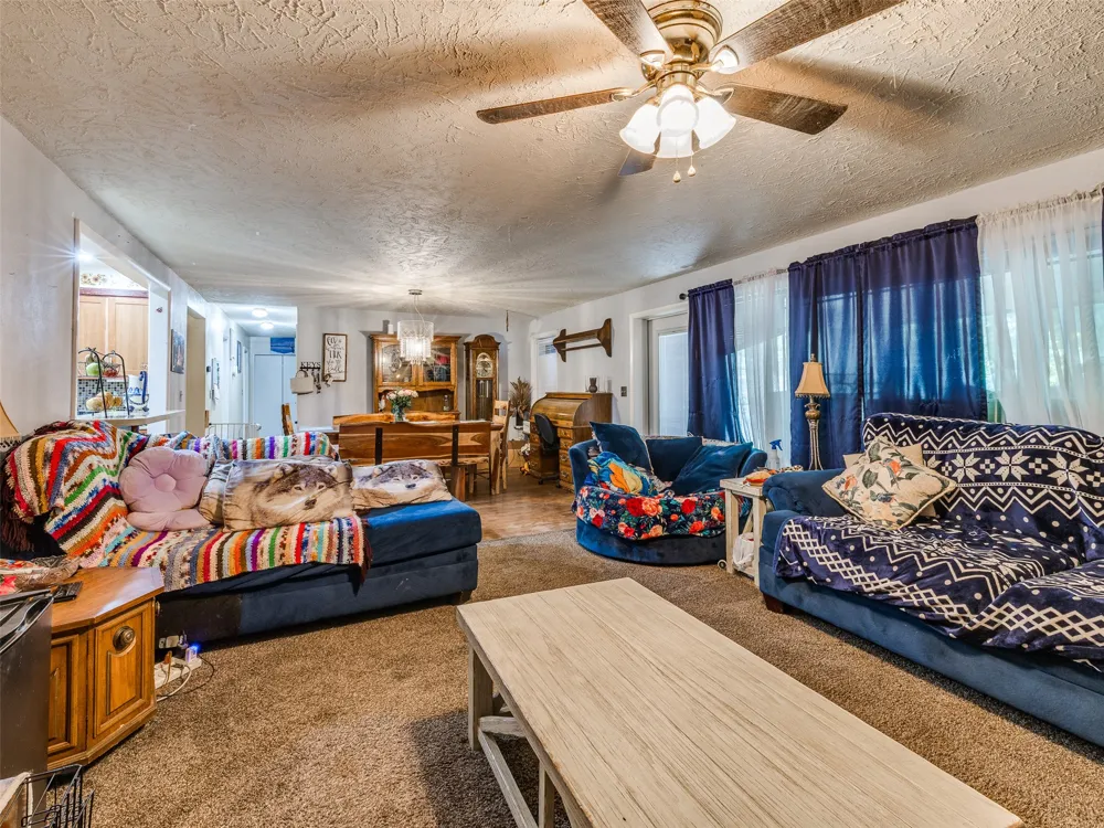 82 Buck Creek Trail Bartlesville, OK 74003