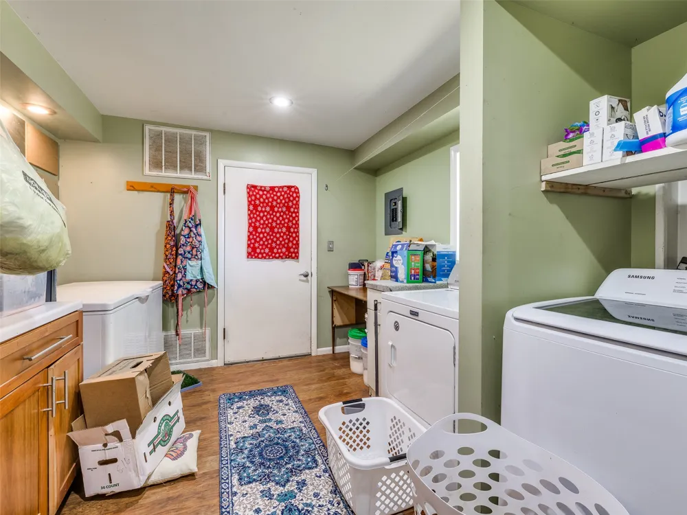 82 Buck Creek Trail Bartlesville, OK 74003