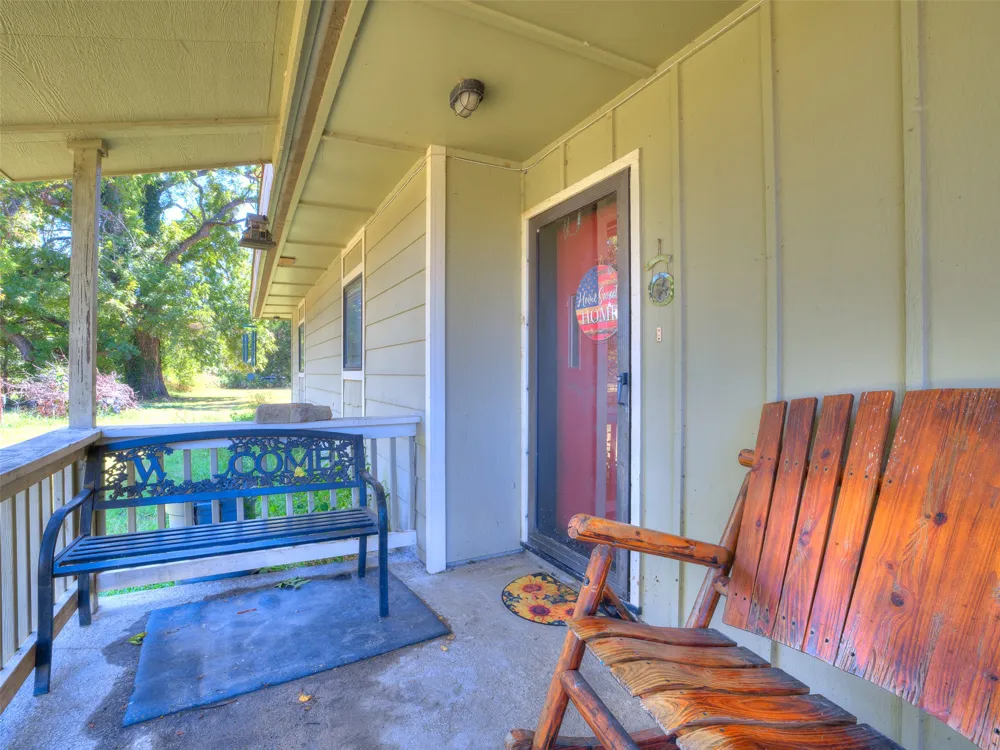 82 Buck Creek Trail Bartlesville, OK 74003