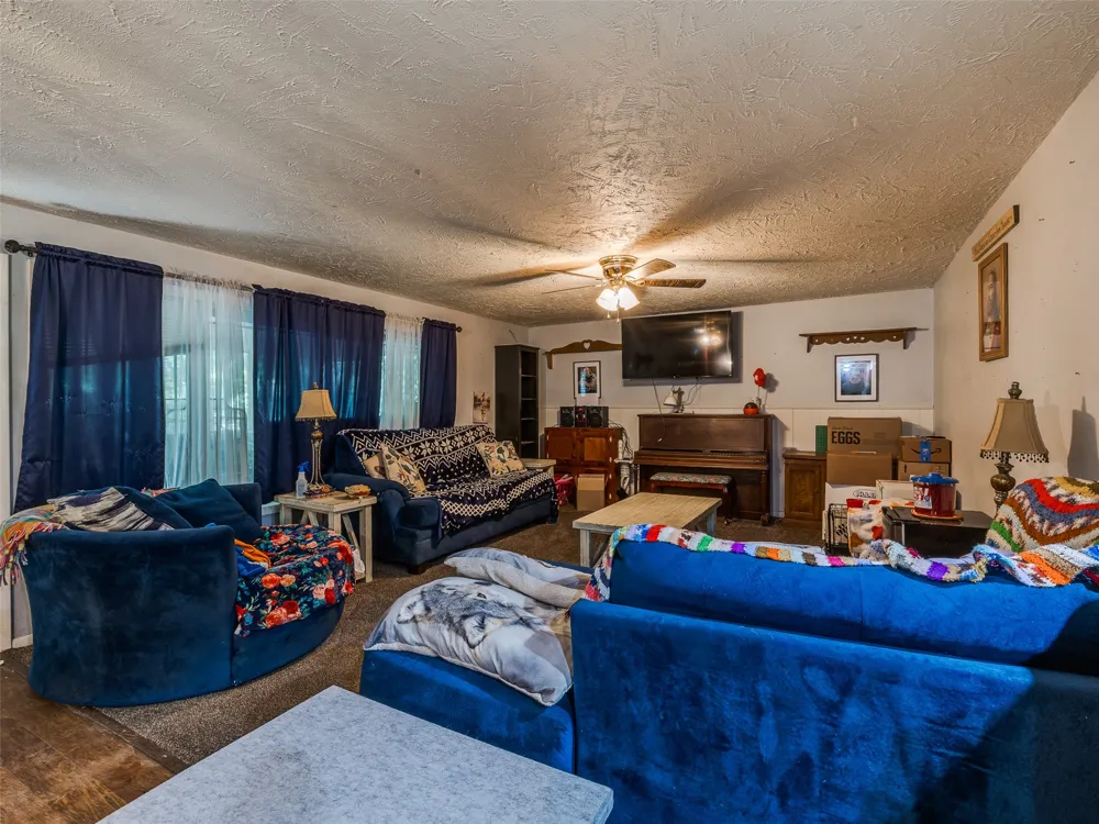 82 Buck Creek Trail Bartlesville, OK 74003