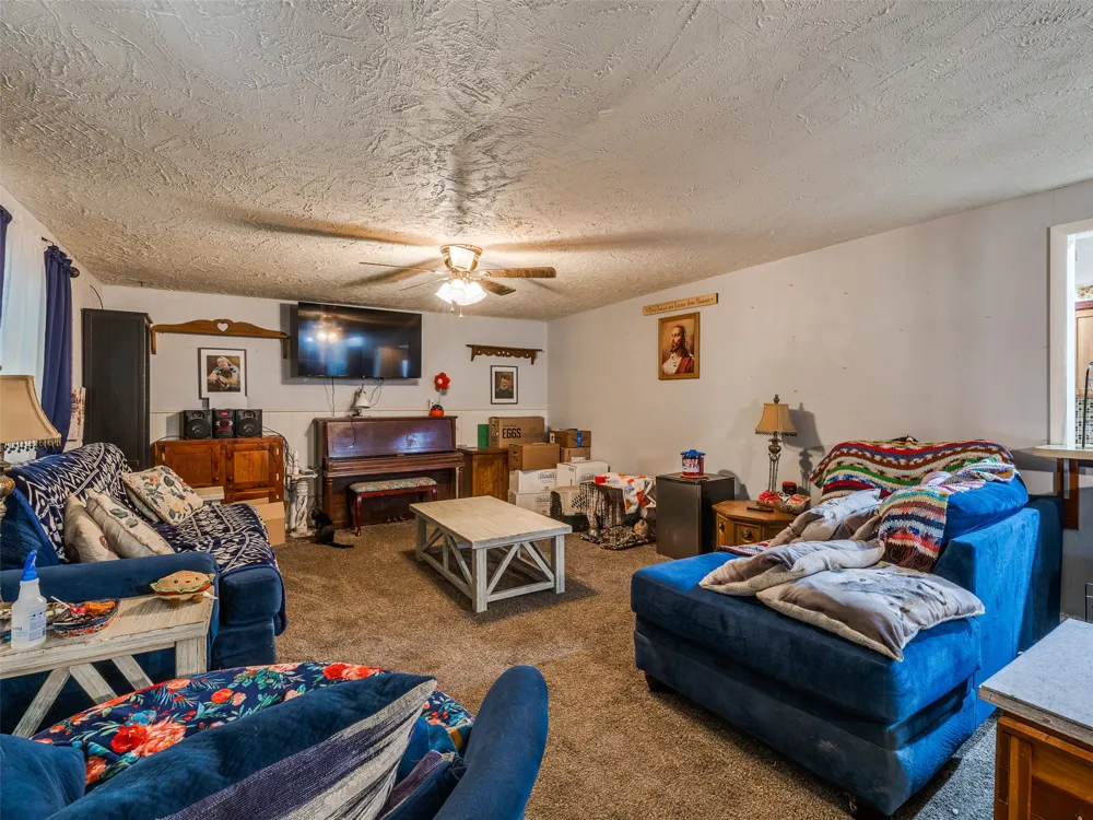 82 Buck Creek Trail Bartlesville, OK 74003