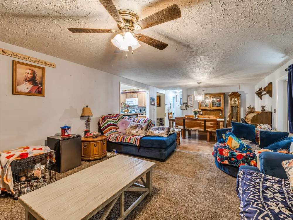 82 Buck Creek Trail Bartlesville, OK 74003