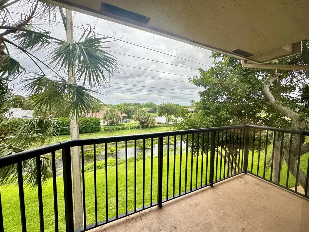 8891 Wiles Road #303 Coral Springs, FL 33067