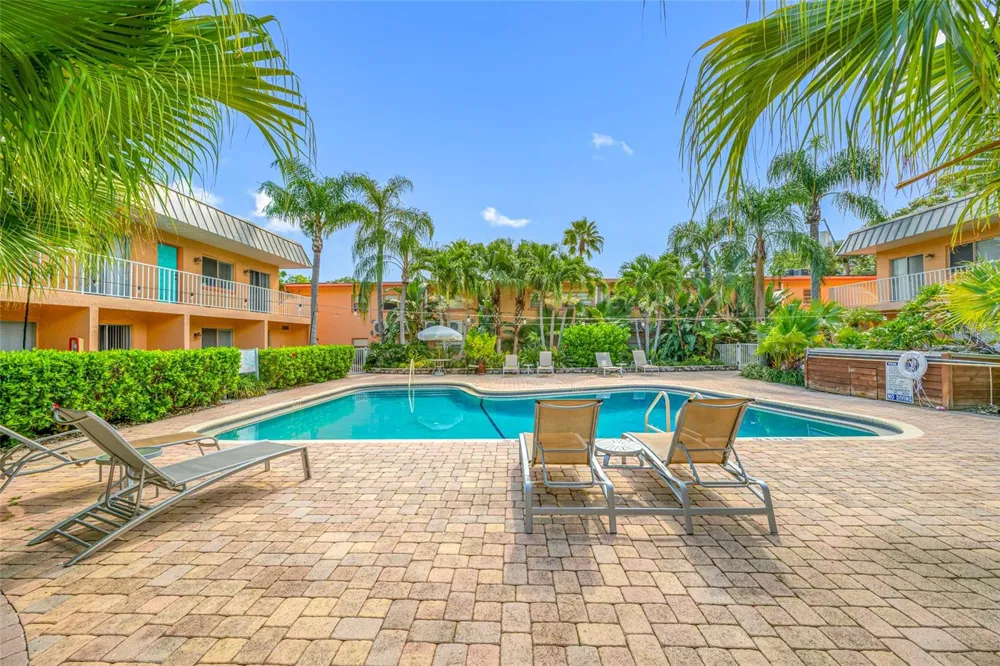 1411 S LORENZO AVENUE #03 Tampa, FL 33629