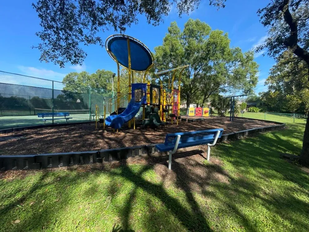 1012 KAREN RIDGE COURT Kissimmee, FL 34747