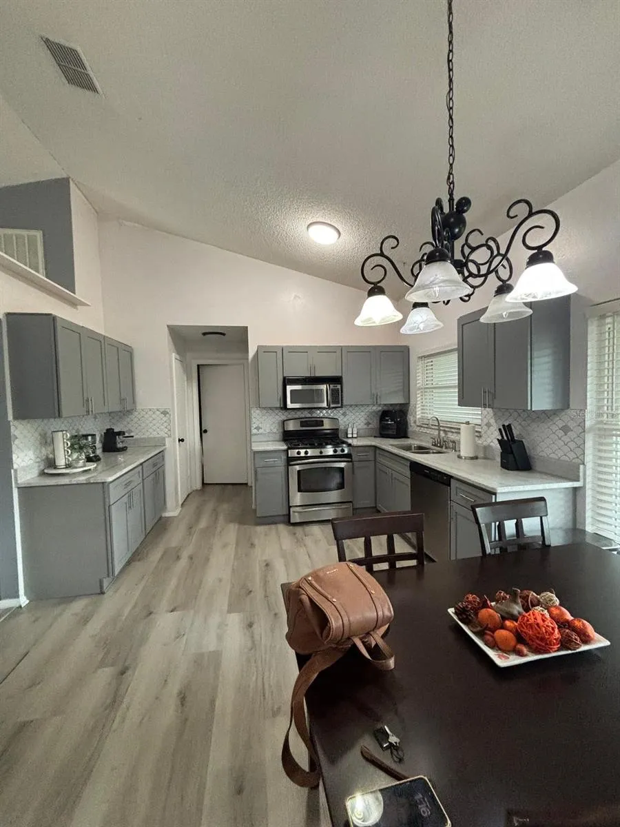 1012 KAREN RIDGE COURT Kissimmee, FL 34747