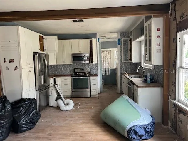 1521 BANKS PLACE Lakeland, FL 33803