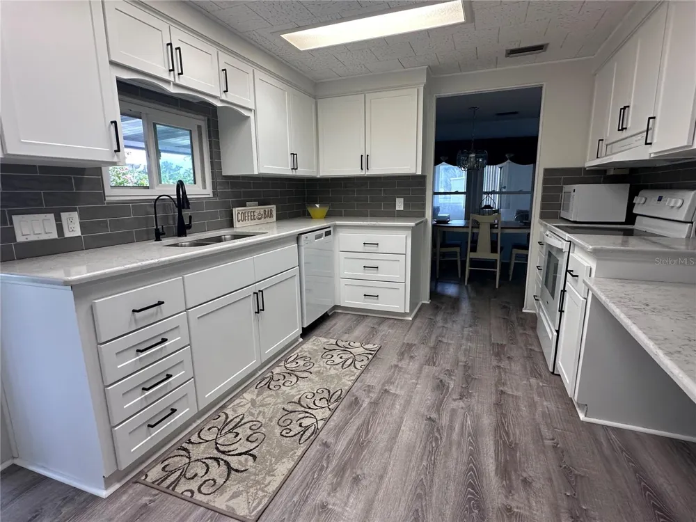 1100 BELCHER ROAD S #523 Largo, FL 33771