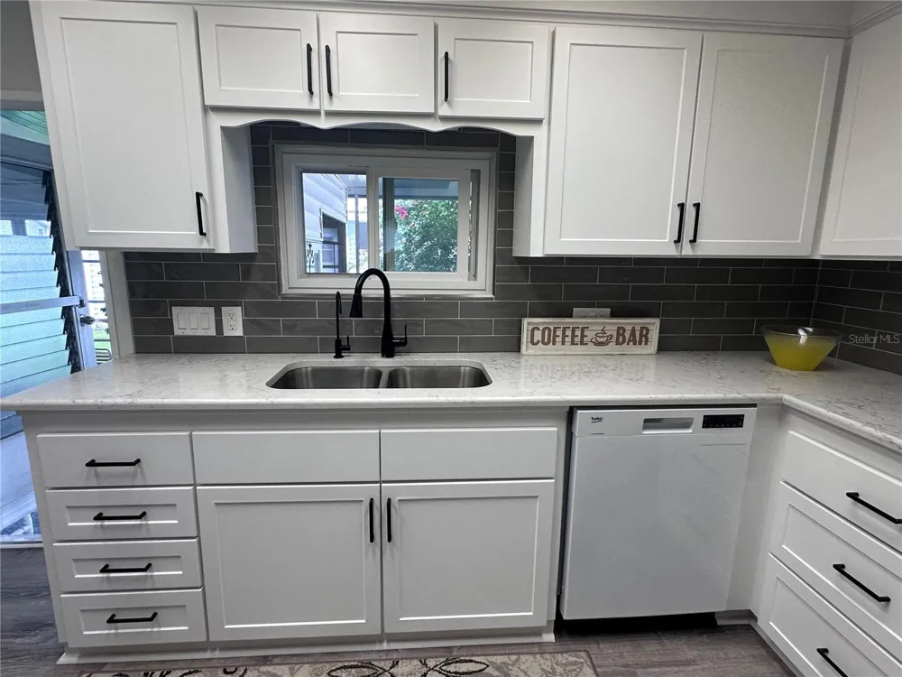1100 BELCHER ROAD S #523 Largo, FL 33771