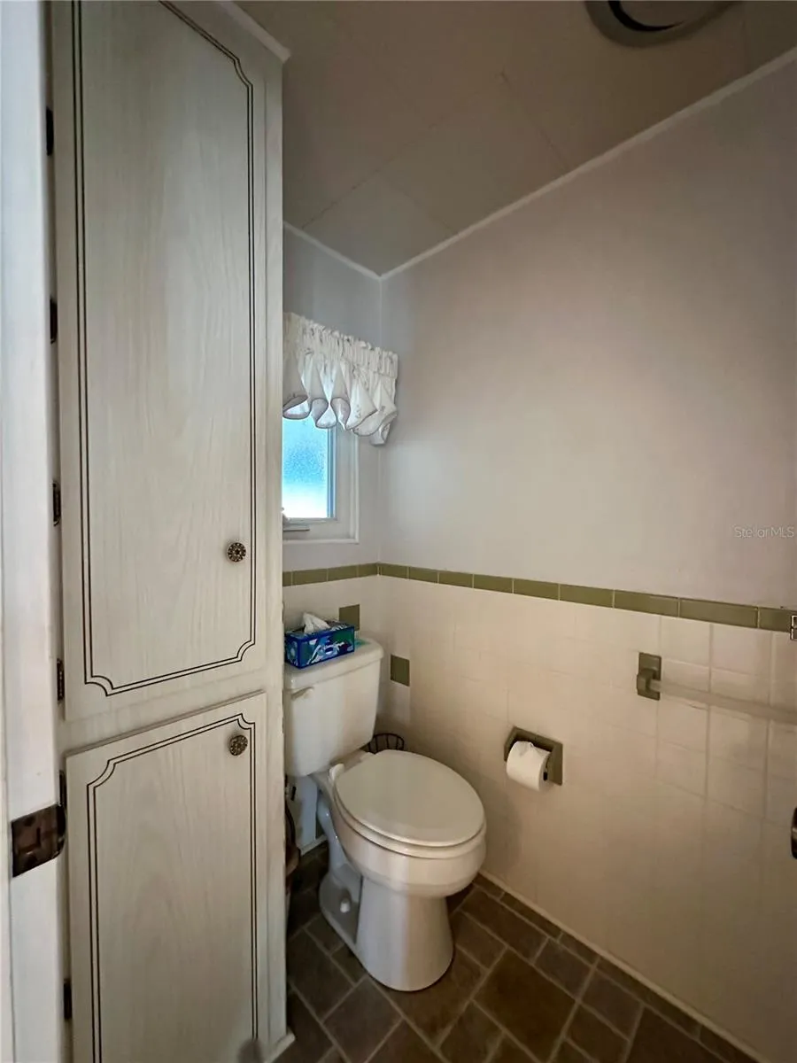 1100 BELCHER ROAD S #523 Largo, FL 33771