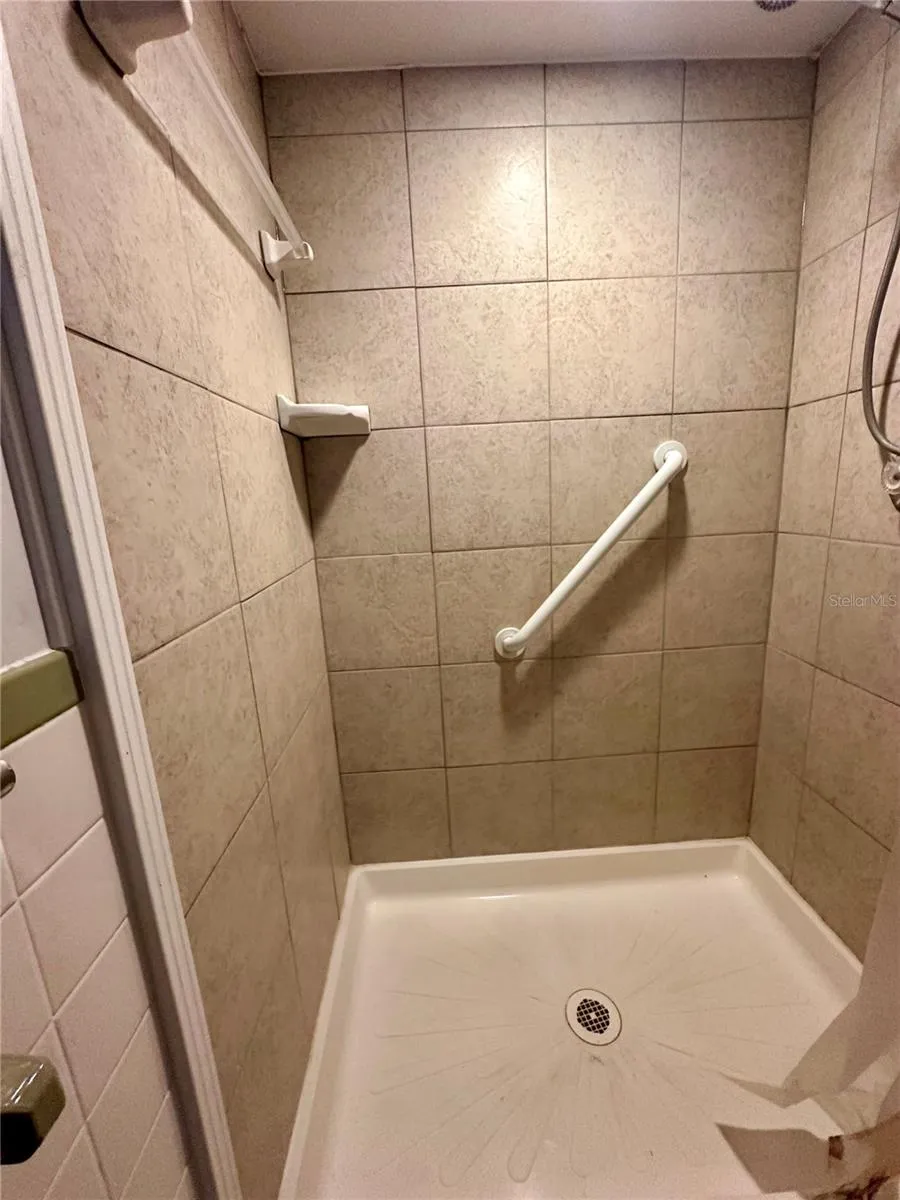 1100 BELCHER ROAD S #523 Largo, FL 33771