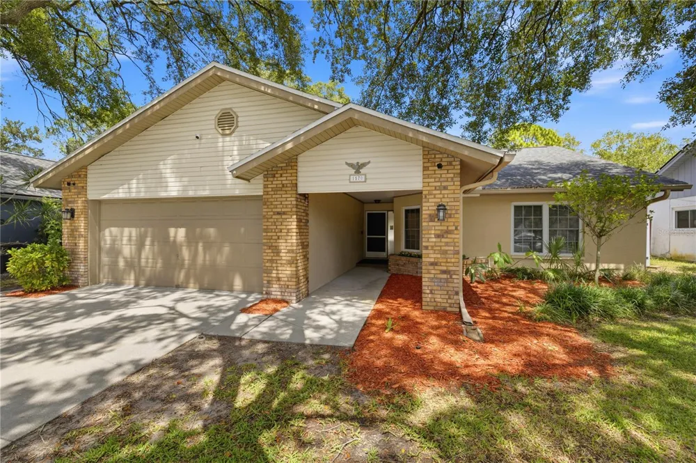 1570 CLUB DRIVE Tarpon Springs, FL 34689