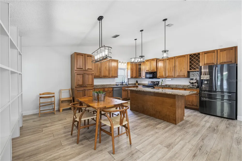 1570 CLUB DRIVE Tarpon Springs, FL 34689