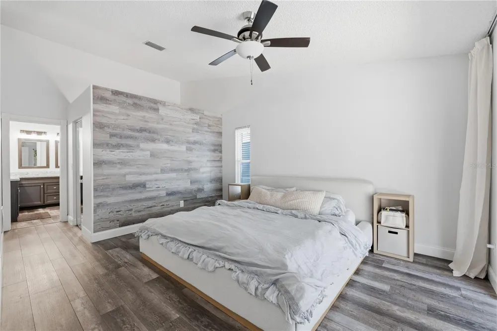 1570 CLUB DRIVE Tarpon Springs, FL 34689