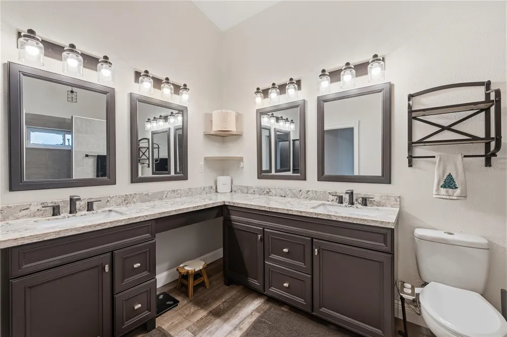 1570 CLUB DRIVE Tarpon Springs, FL 34689