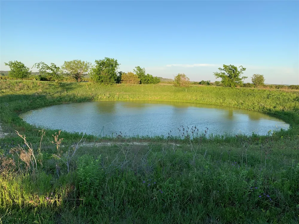 2473 CR 199 Iredell, TX 76649