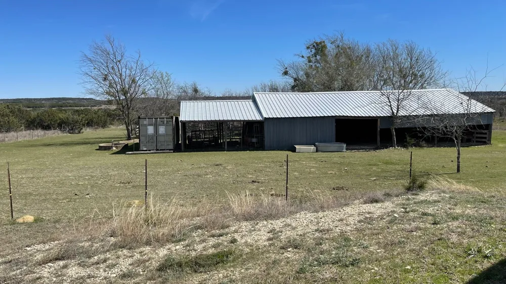 2473 CR 199 Iredell, TX 76649