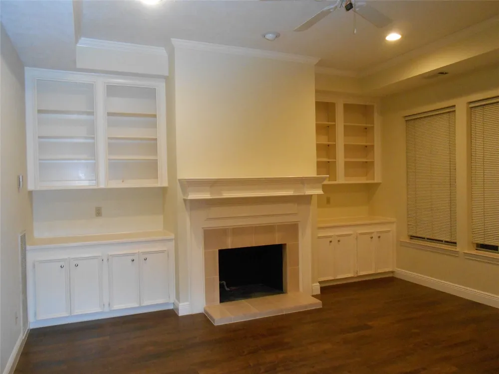 18 Crescent View Court The Woodlands, TX 77381